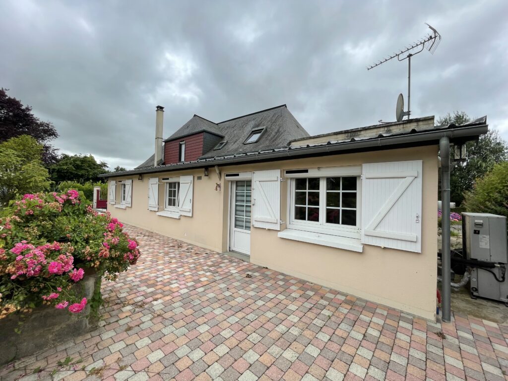 Chambre cosy avec sa salle de bain
